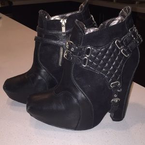 Sam Edelman harness booties